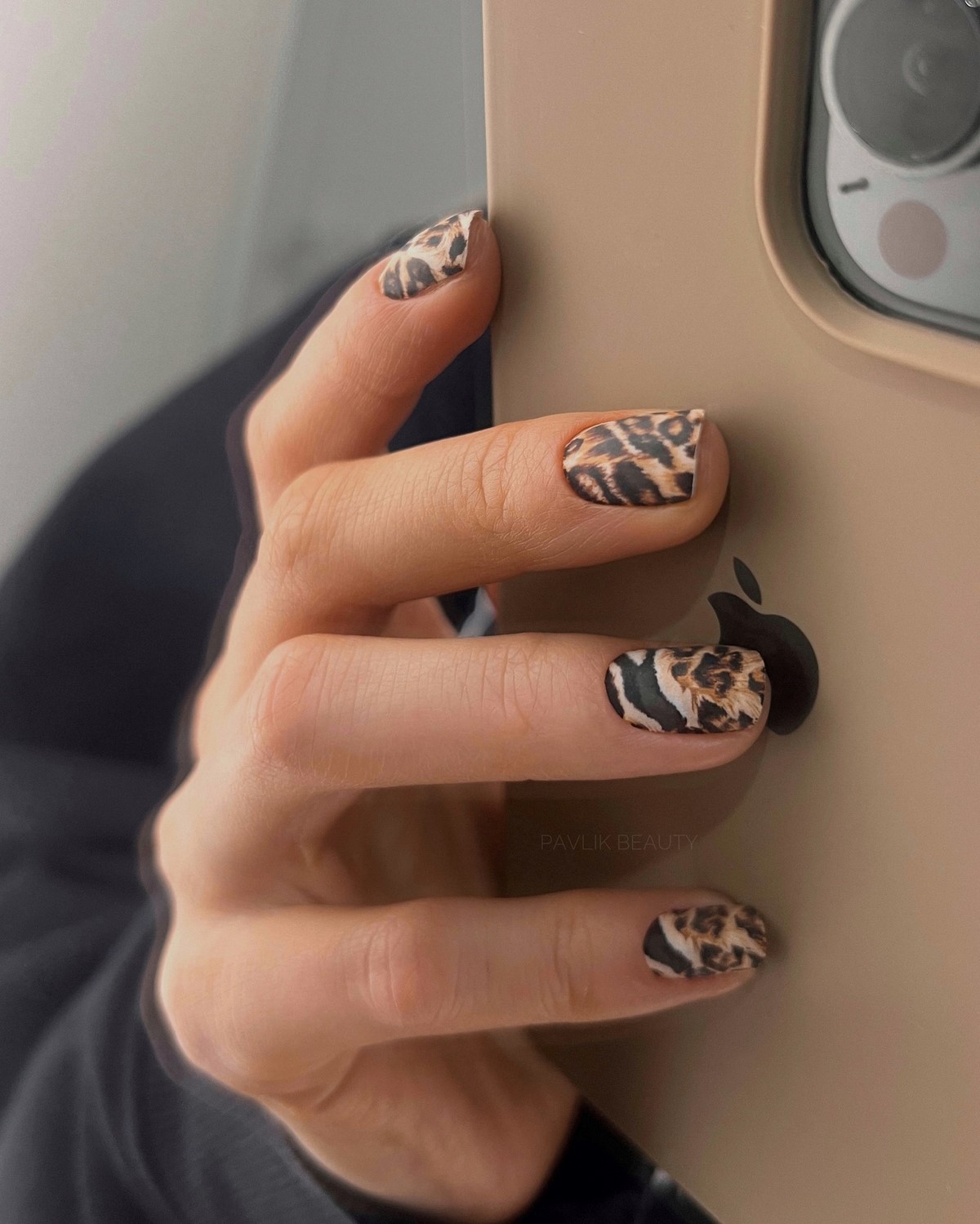Анимал-принт на ногтях в сезоне 2026: как выбрать трендовый дизайн