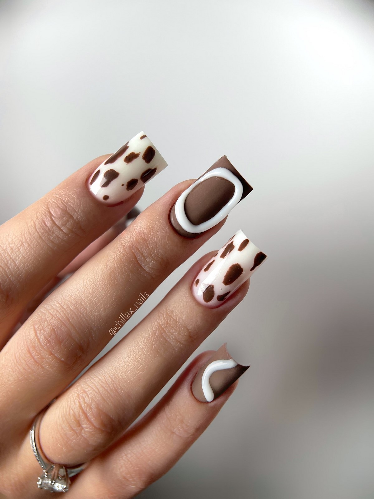 Анимал-принт на ногтях в сезоне 2026: как выбрать трендовый дизайн