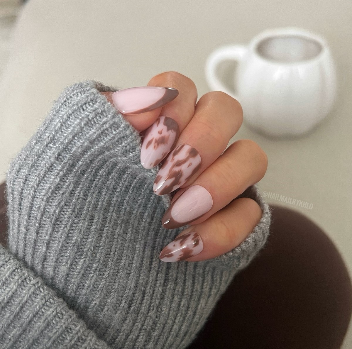 Анимал-принт на ногтях в сезоне 2026: как выбрать трендовый дизайн