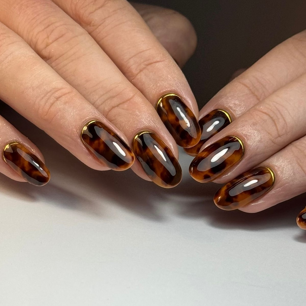 Анимал-принт на ногтях в сезоне 2026: как выбрать трендовый дизайн