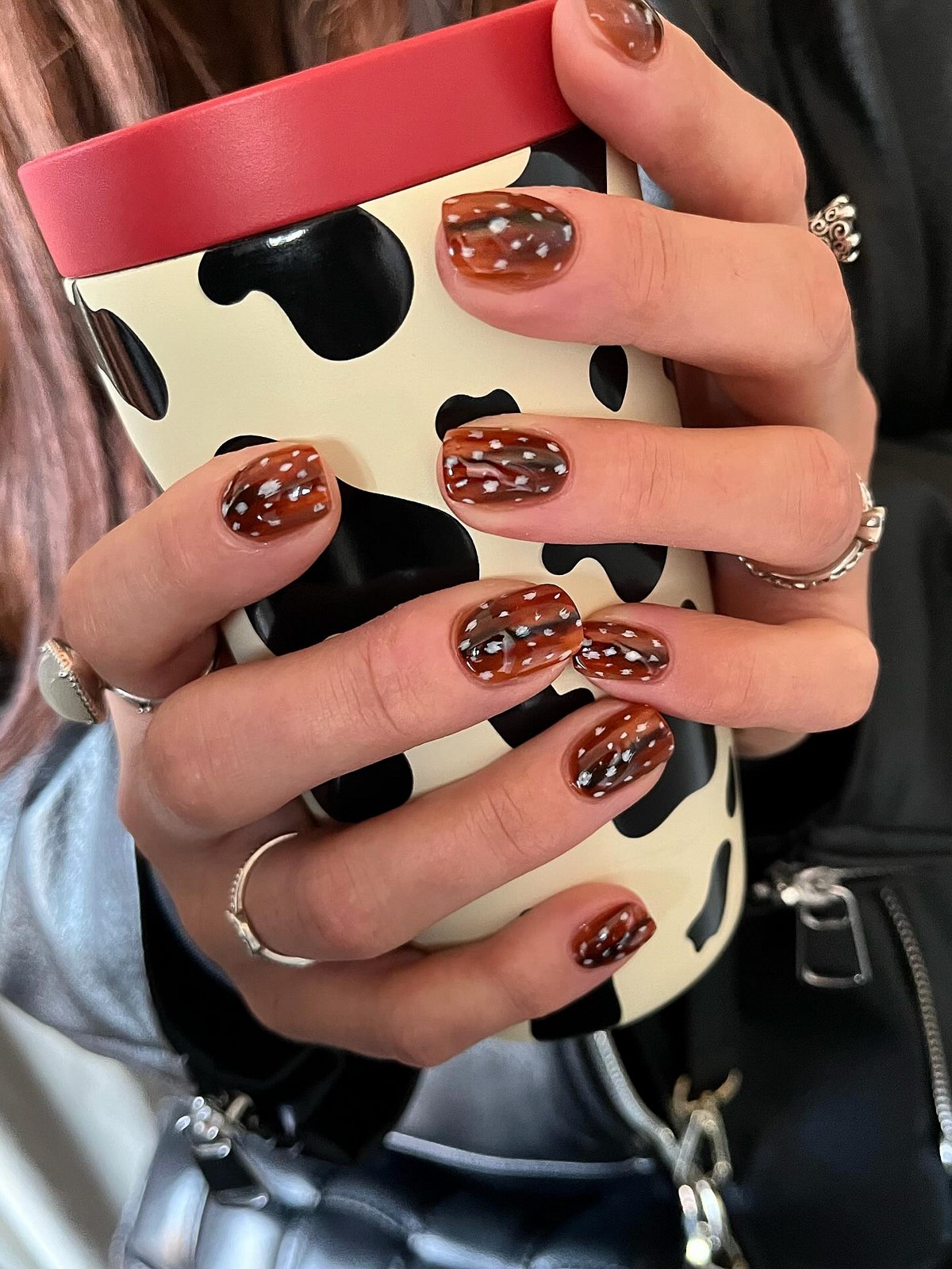 Анимал-принт на ногтях в сезоне 2026: как выбрать трендовый дизайн