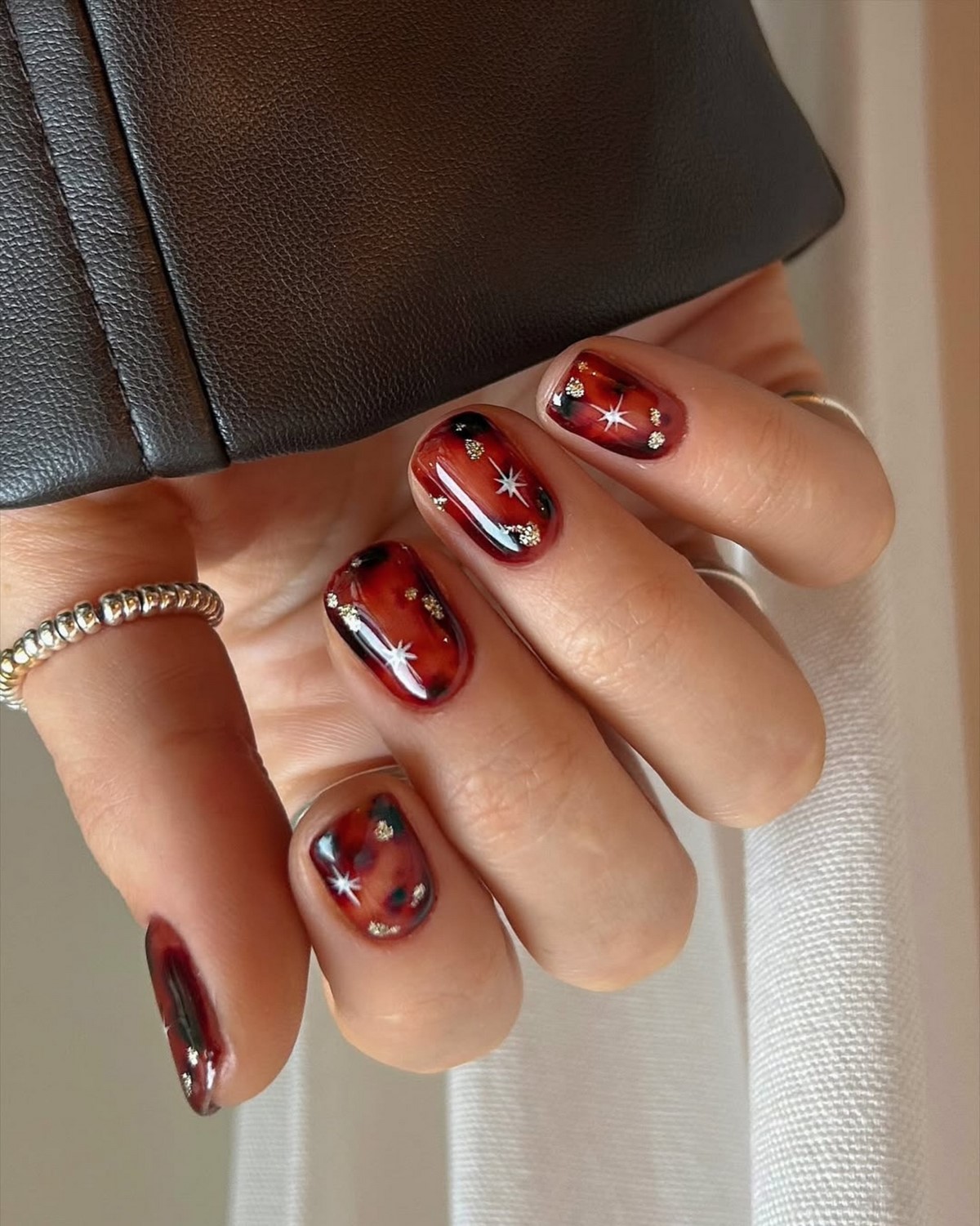 Анимал-принт на ногтях в сезоне 2026: как выбрать трендовый дизайн