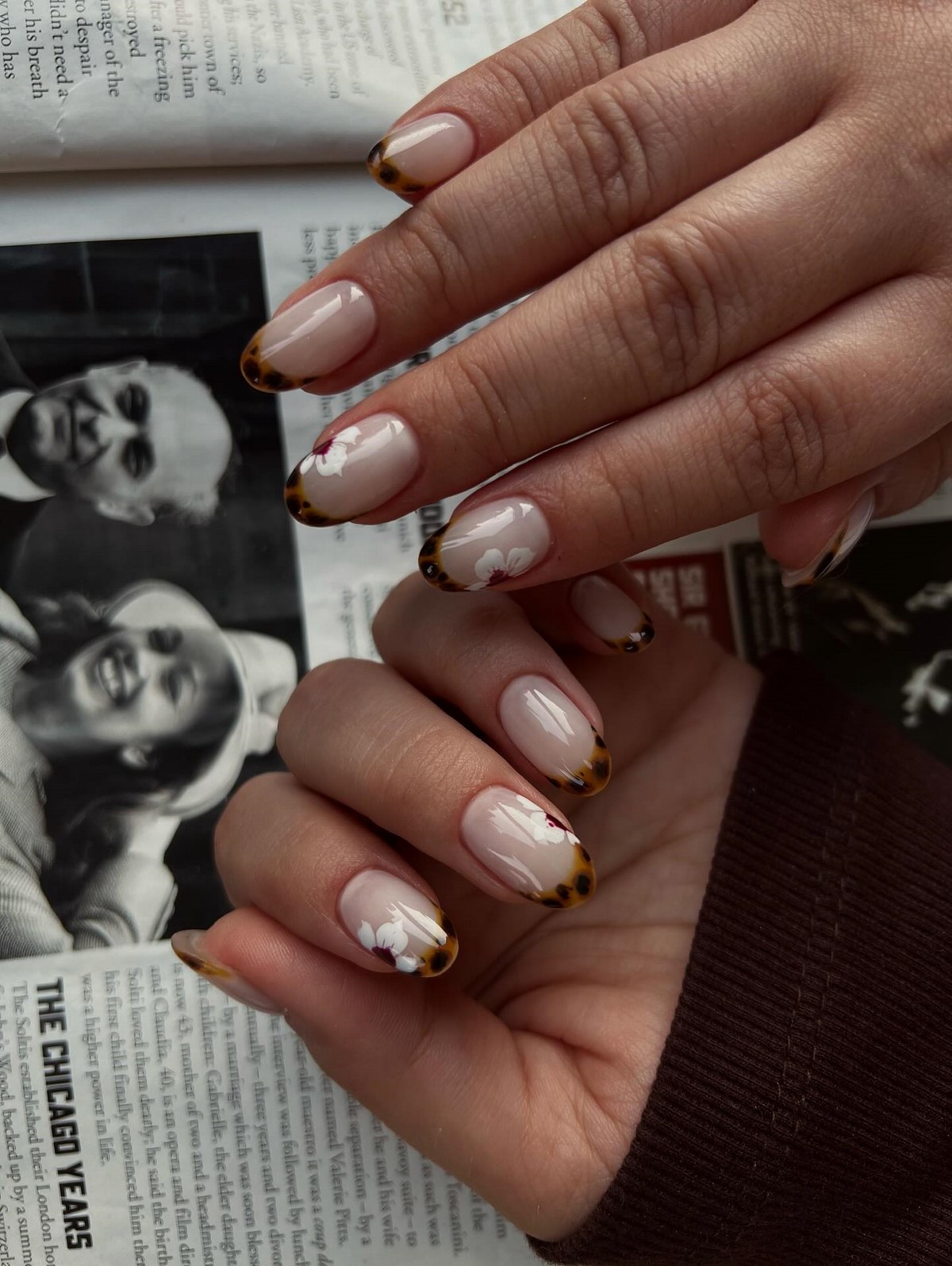 Почему нюдовые ногти всегда смотрятся уместно и стильно