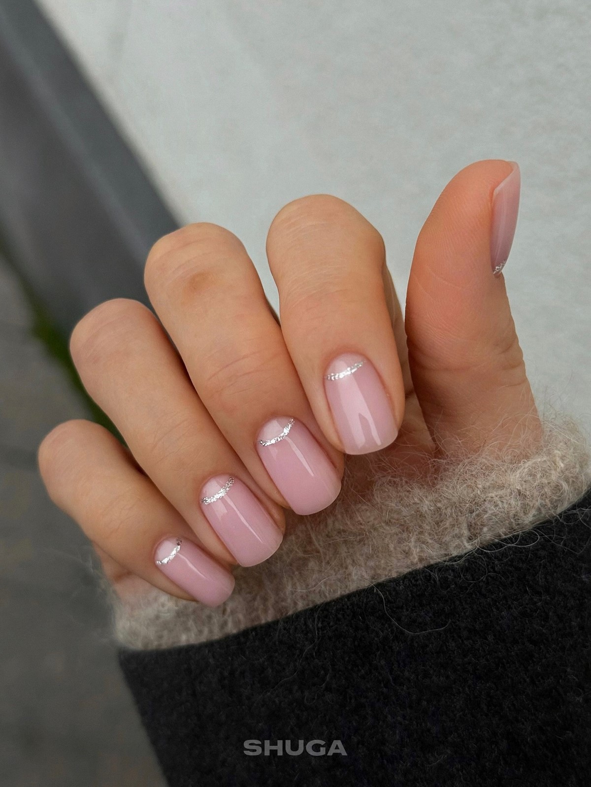 Почему нюдовые ногти всегда смотрятся уместно и стильно