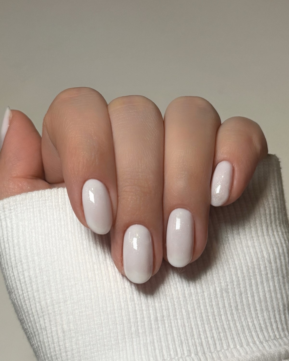 Маникюр без дизайна, который выглядит дорого и стильно