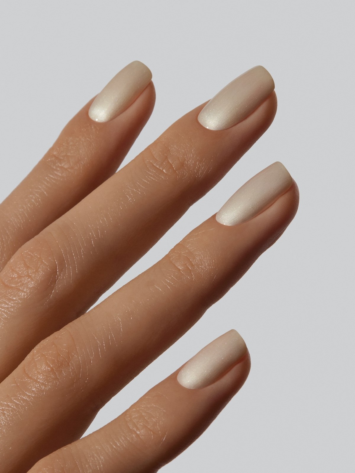 Маникюр, который подходит ко всему: 8 оттенков на каждый день