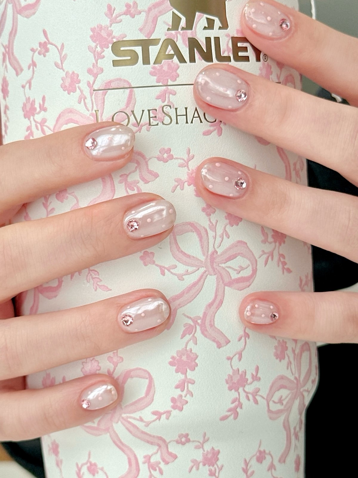 Тренды маникюра, которые выглядят аккуратно, а не вычурно