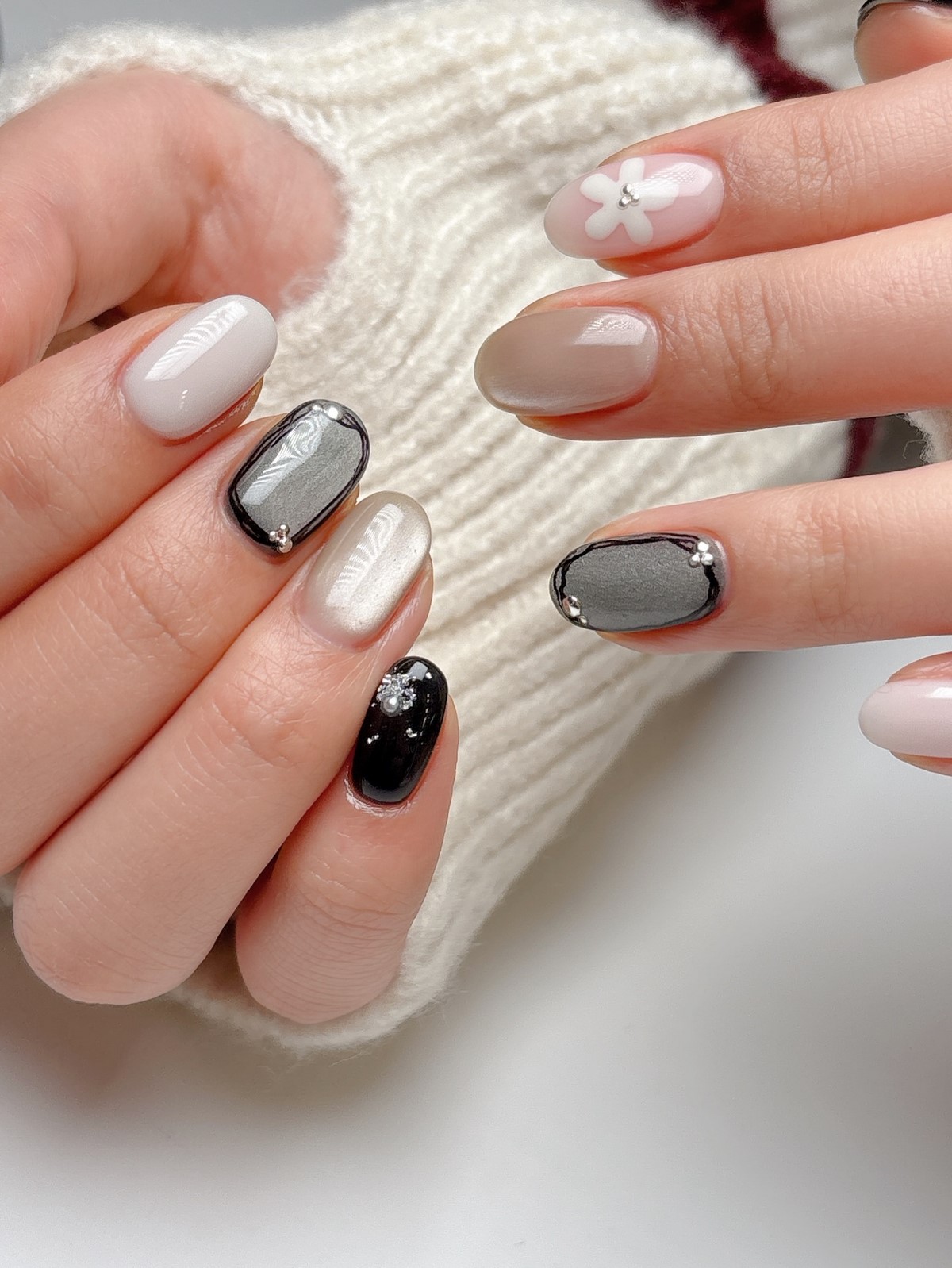 Модные короткие ногти весной: 10 идей, которые влюбляют