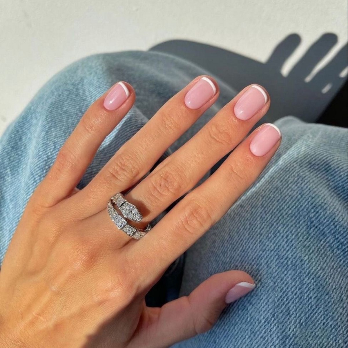 Маникюр, который подходит ко всему: 8 оттенков на каждый день