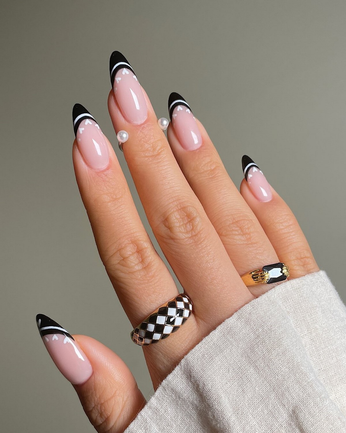 Тренды маникюра, которые выглядят аккуратно, а не вычурно