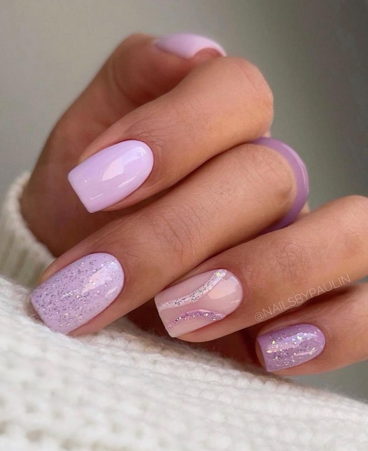 Короткие ногти и пастель: самый удобный тренд сезона