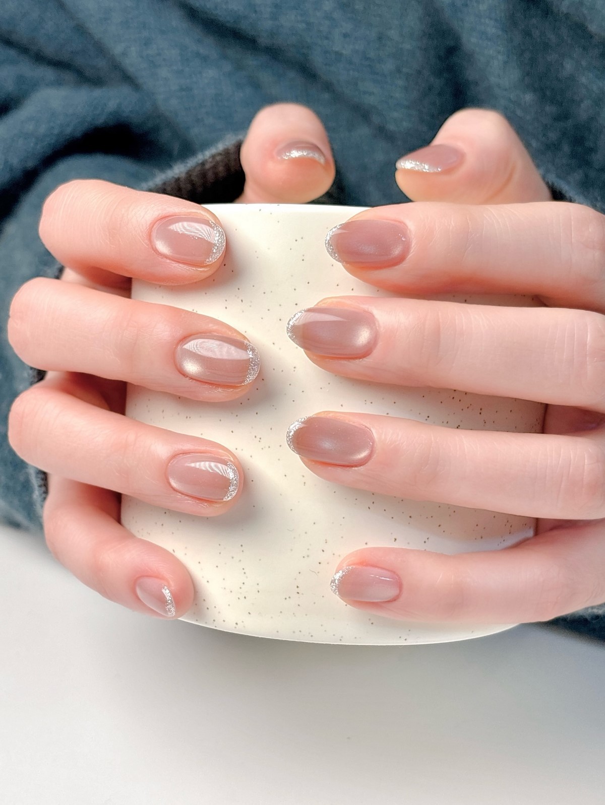 Модные короткие ногти весной: 10 идей, которые влюбляют