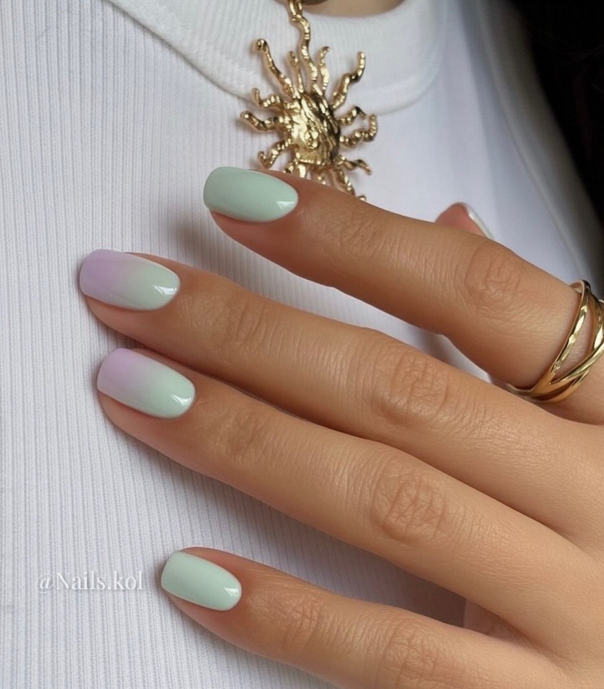 Модные короткие ногти весной: 10 идей, которые влюбляют