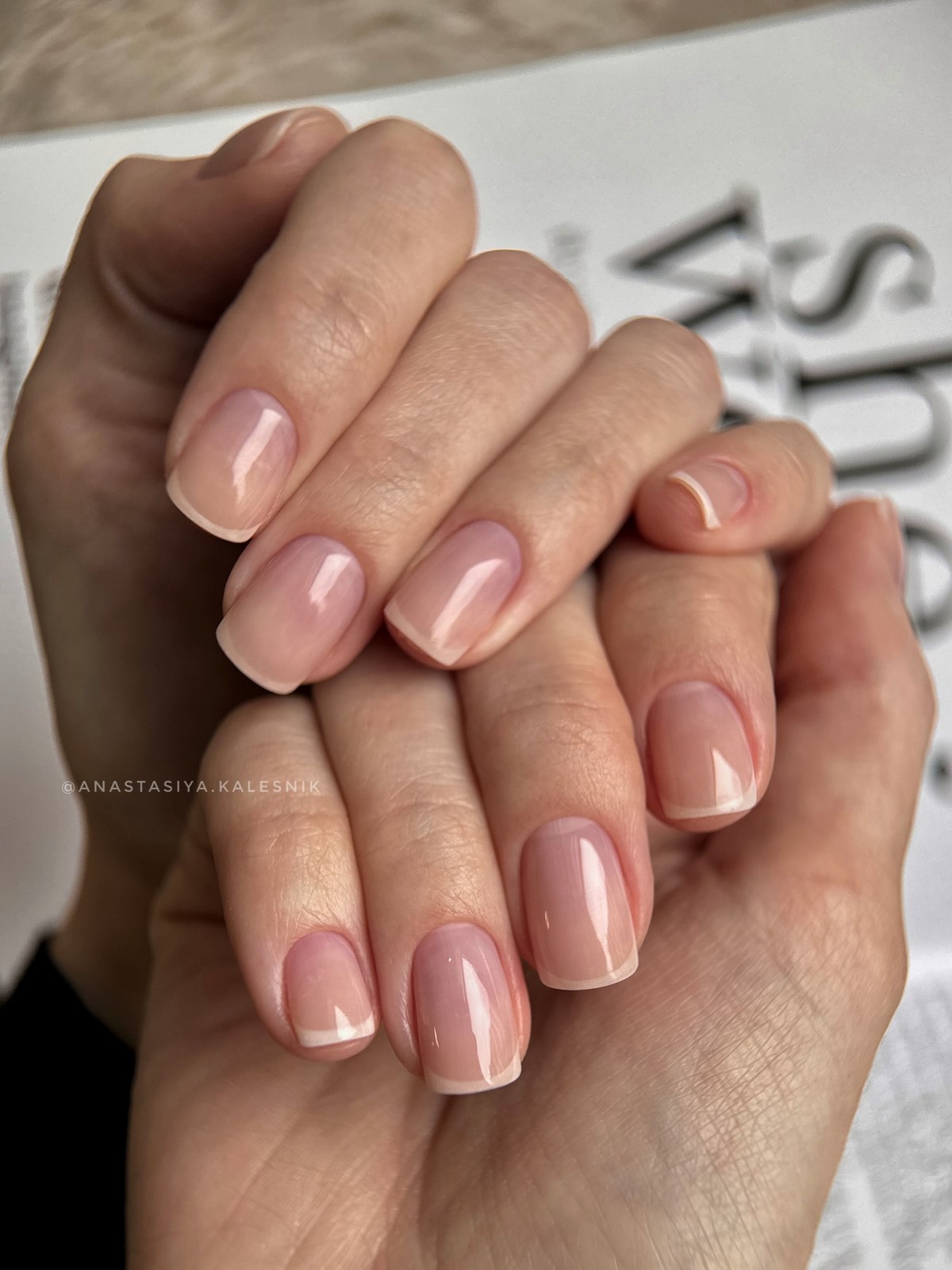Маникюр без дизайна, который выглядит дорого и стильно
