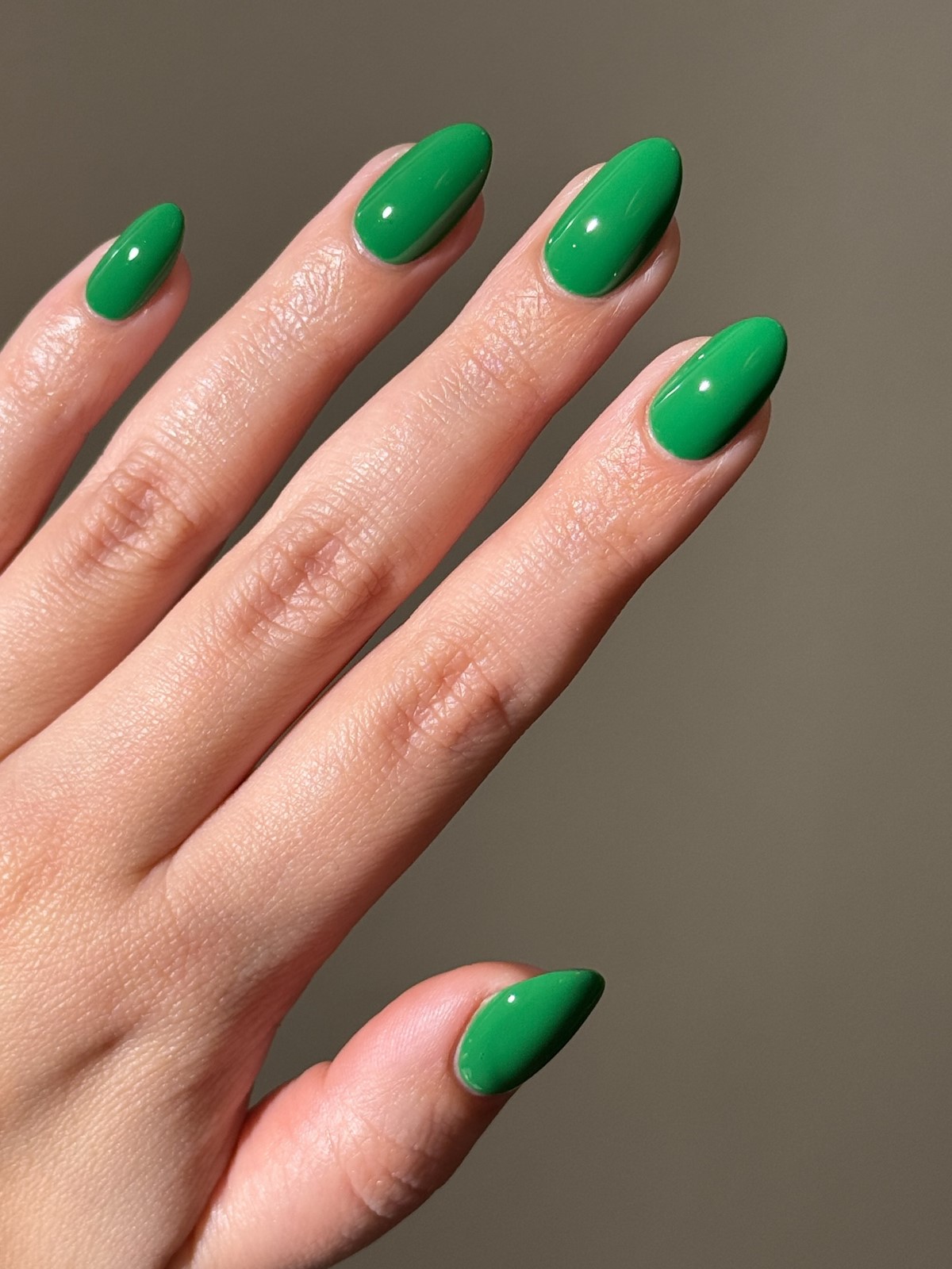 Маникюр без дизайна, который выглядит дорого и стильно