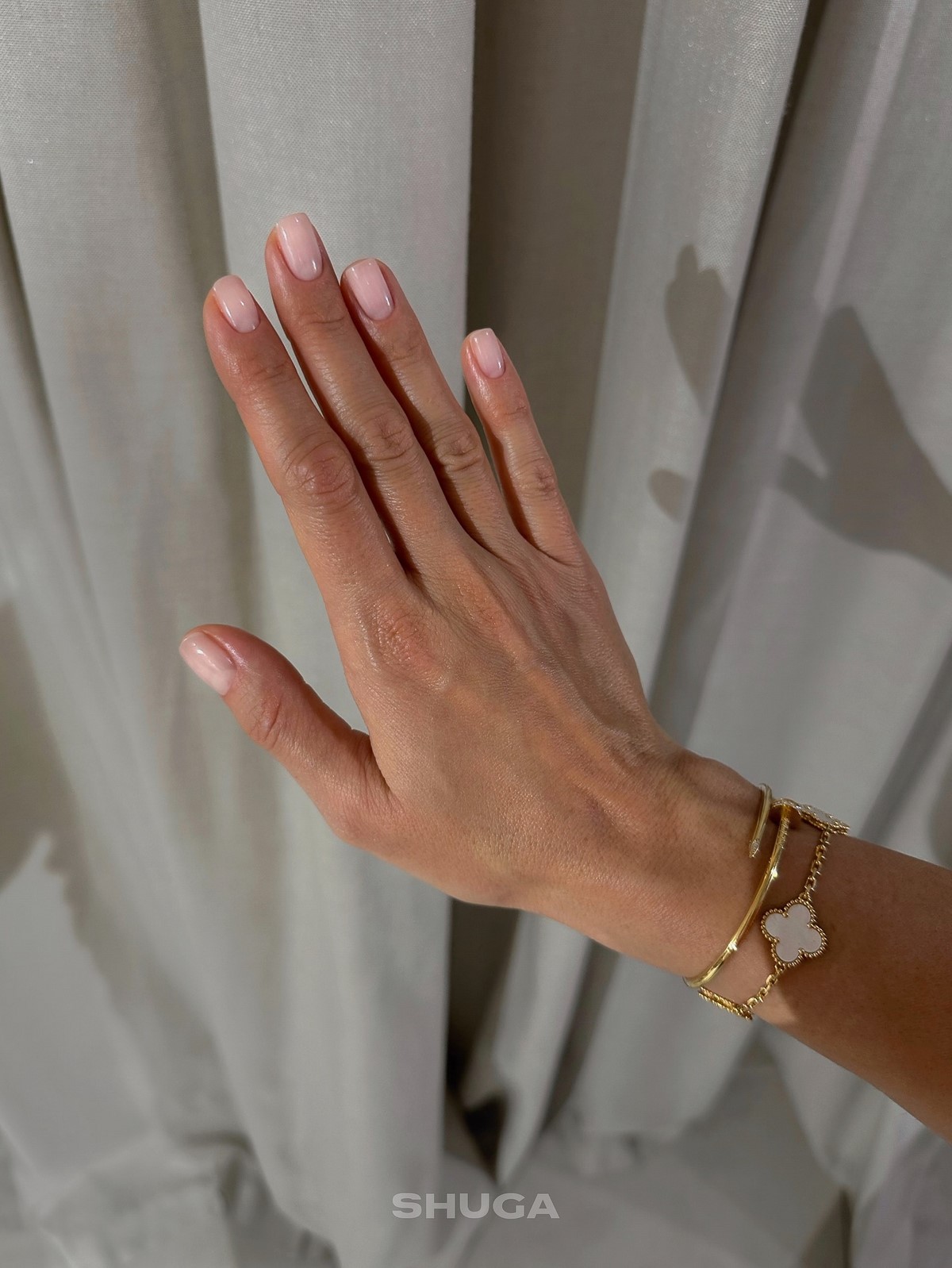 Маникюр, который подходит ко всему: 8 оттенков на каждый день