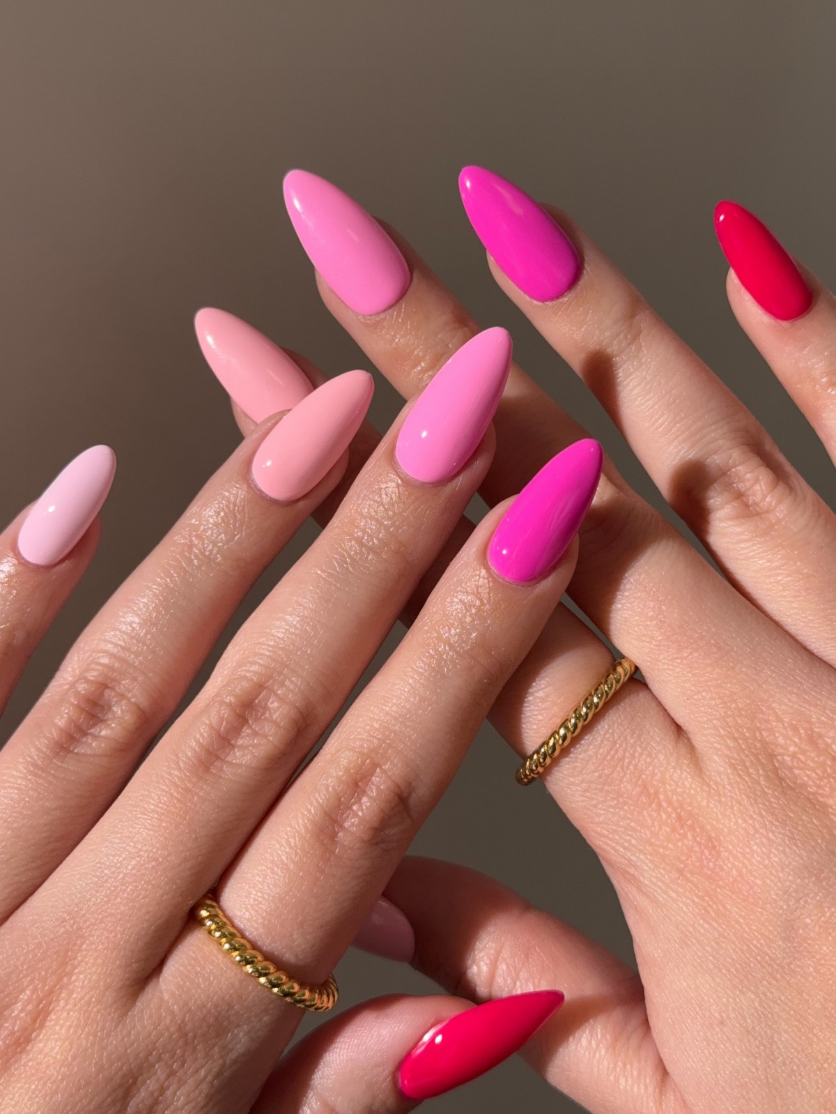 Маникюр на весну 2026, который выглядит дорого