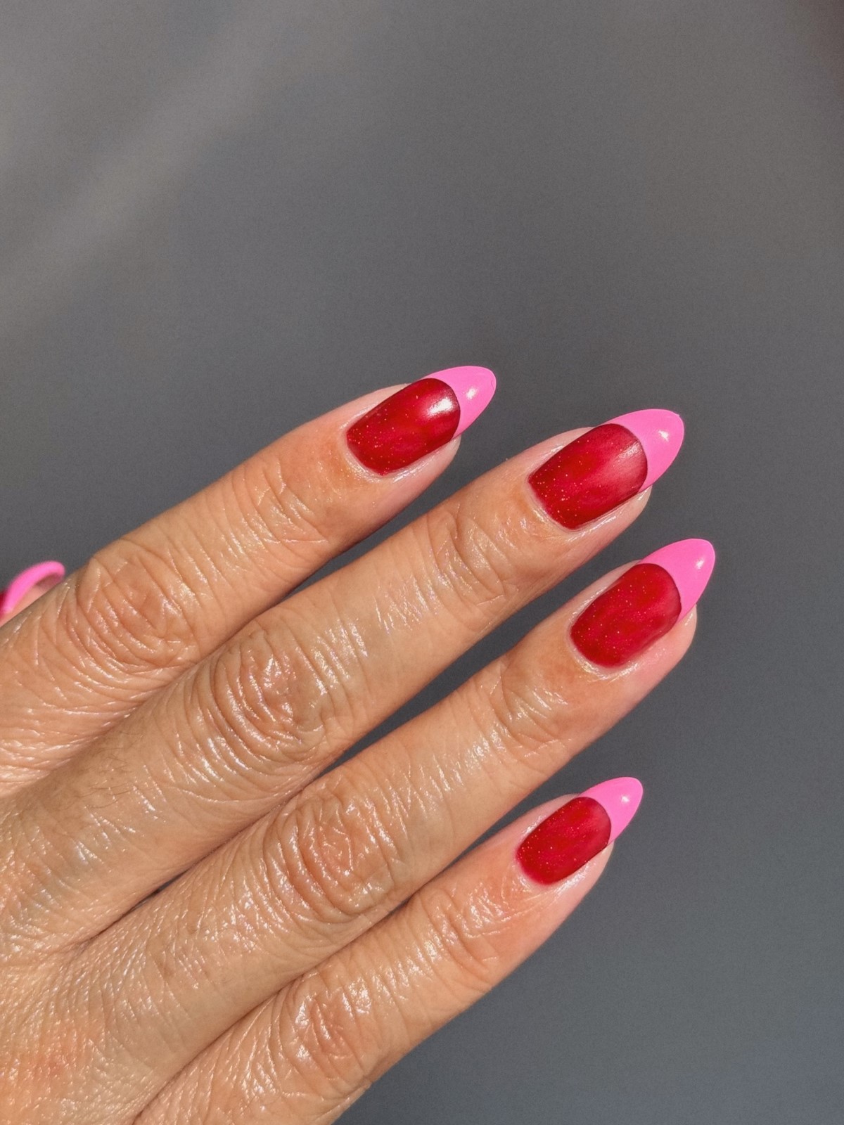 Маникюр на весну 2026, который выглядит дорого