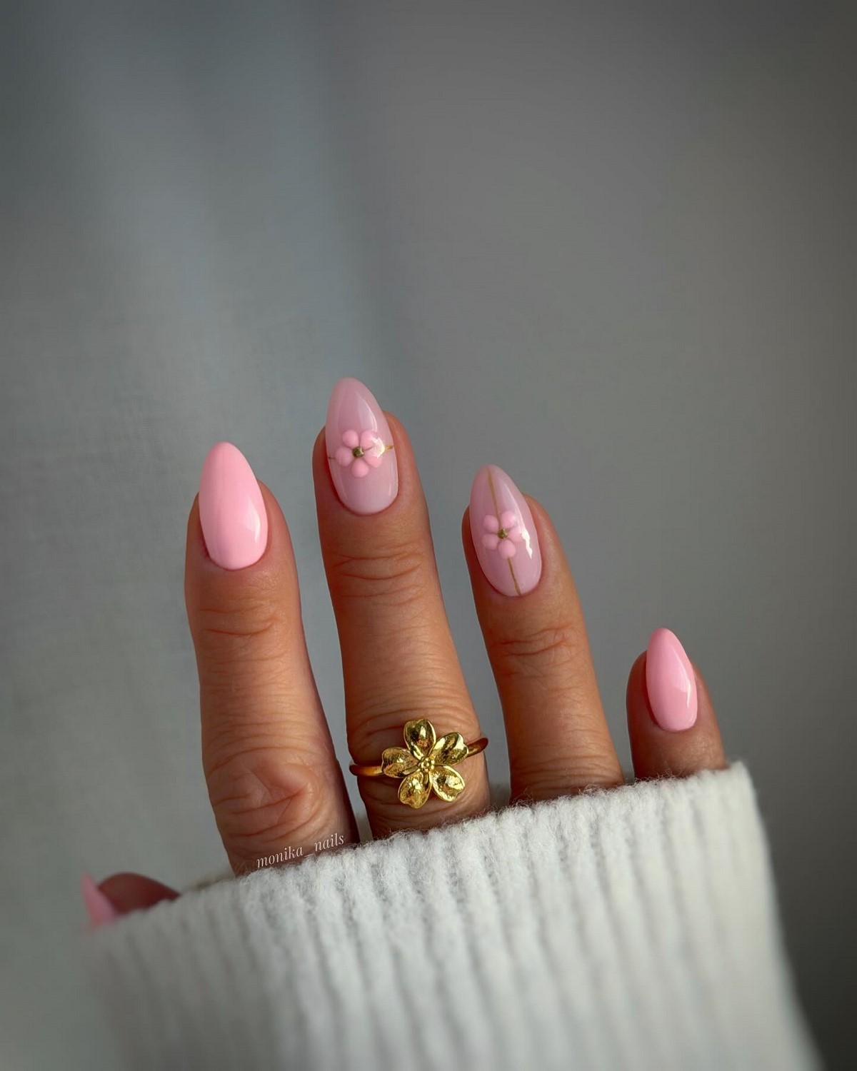 Овальная или миндаль: какая форма ногтей делает руки изящнее