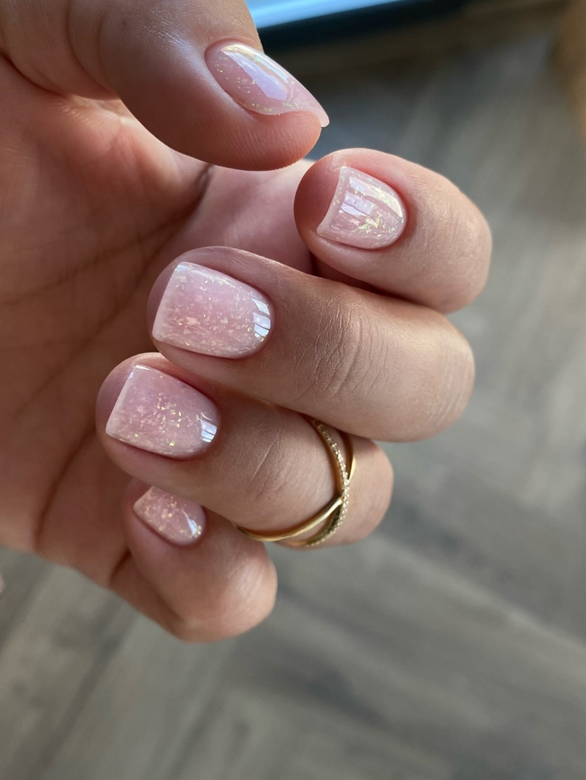 Тренды маникюра, которые выглядят аккуратно, а не вычурно