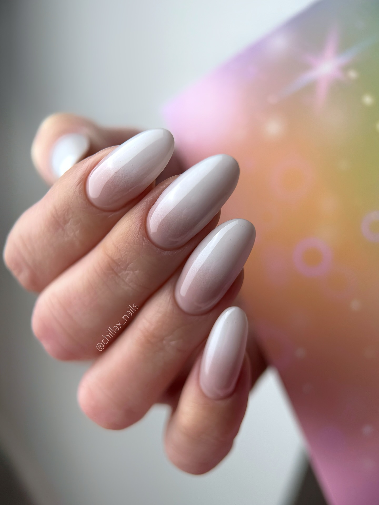 Маникюр без дизайна, который выглядит дорого: главный выбор этой весны