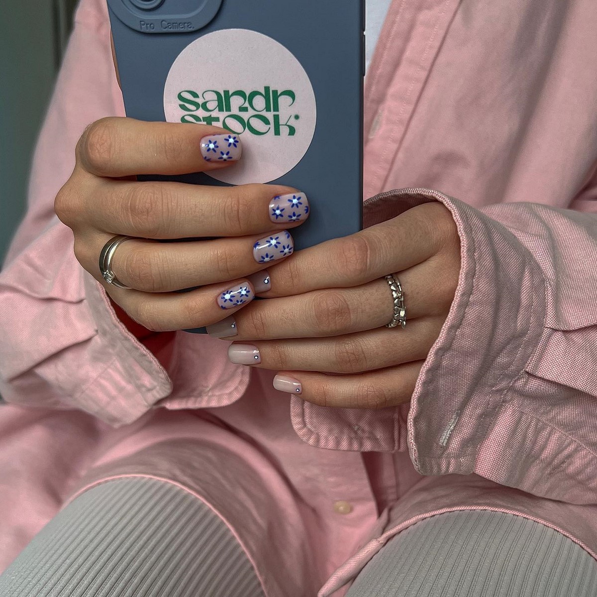 Весенний маникюр 2026: самые обсуждаемые новинки сезона