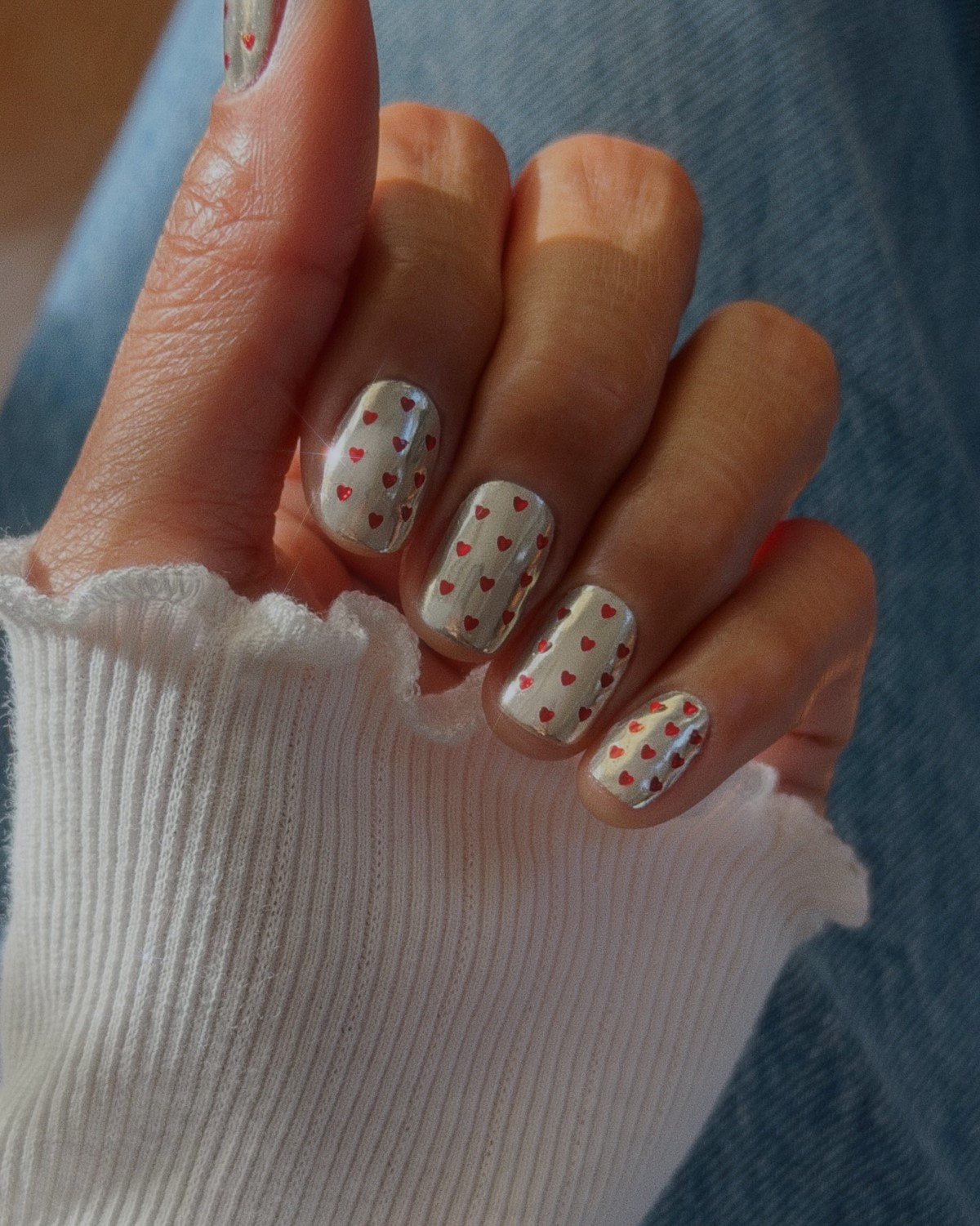 Весенний маникюр 2026: самые обсуждаемые новинки сезона