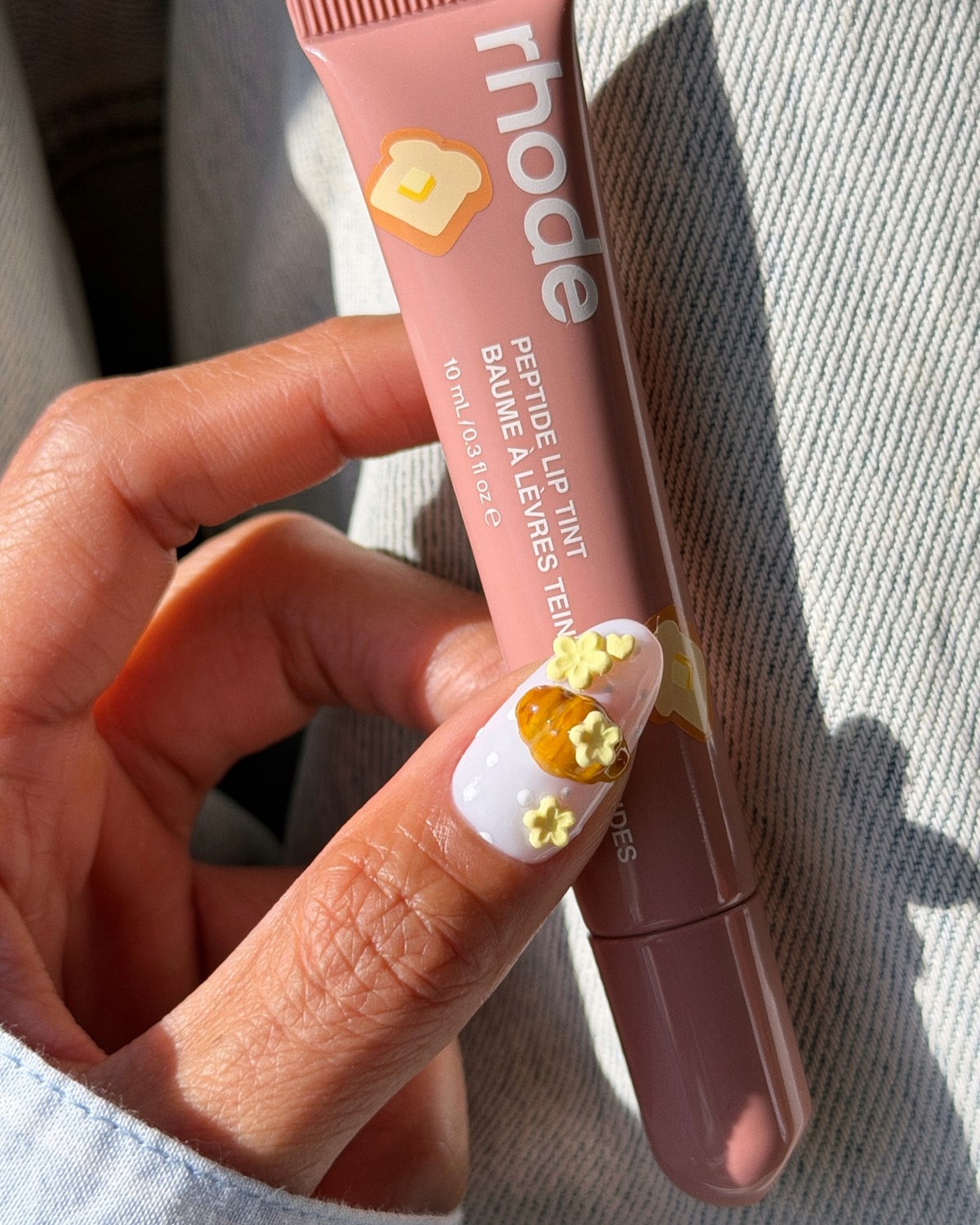 Весенний маникюр 2026: самые обсуждаемые новинки сезона