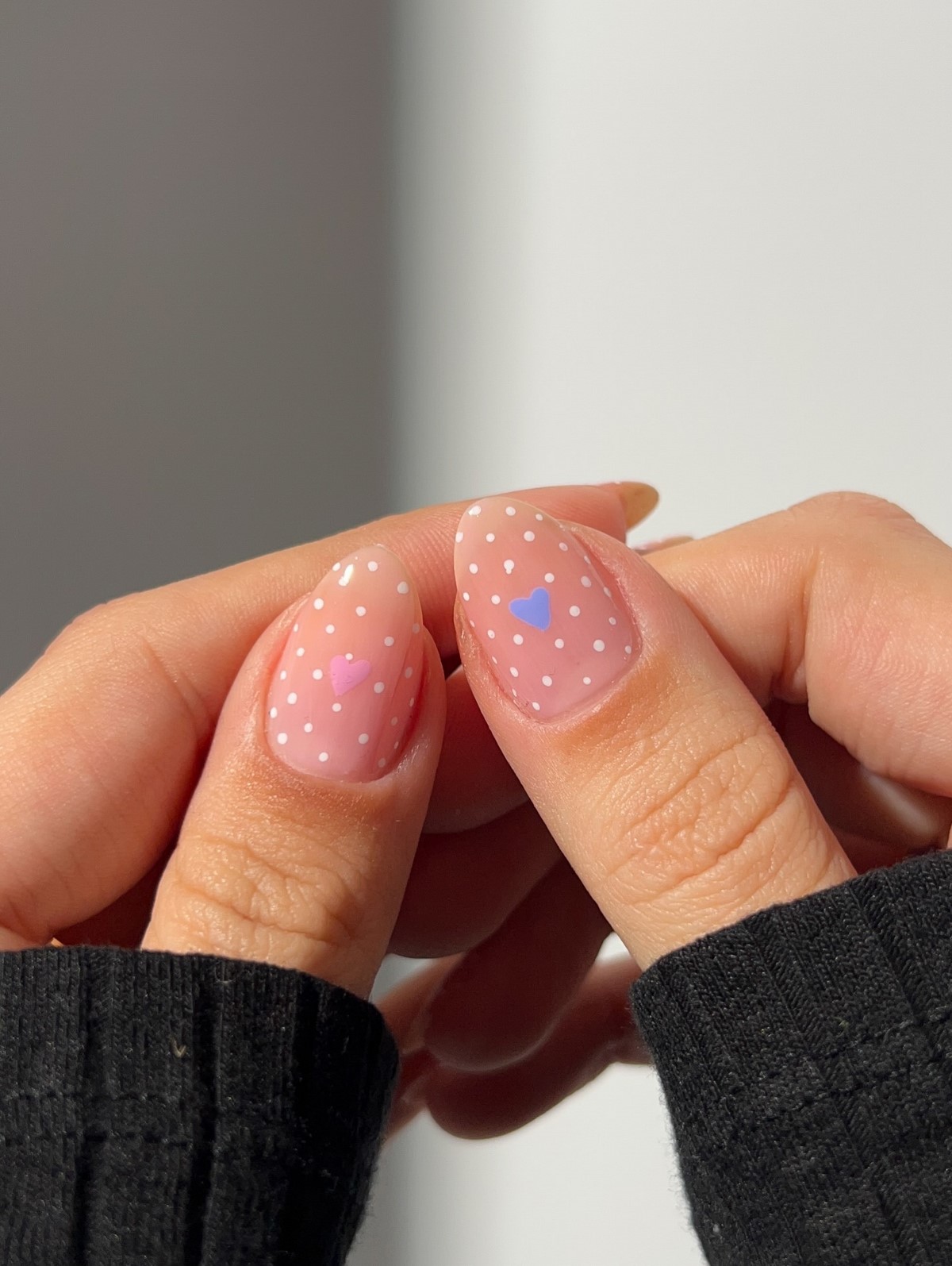 Весенний маникюр 2026: самые обсуждаемые новинки сезона