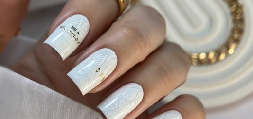 Белый маникюр 2026: три оттенка, которые покорят весну