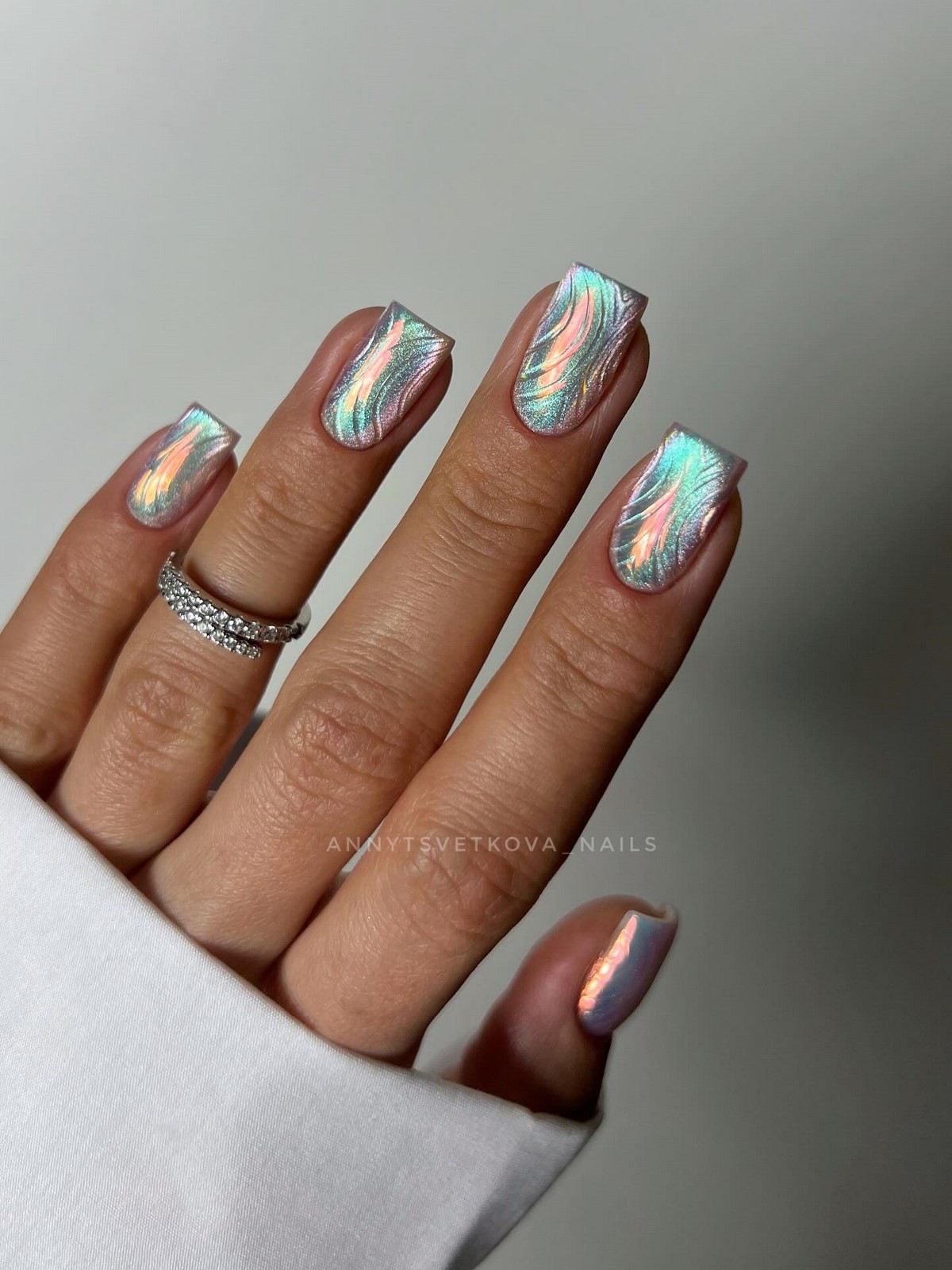 Миндаль уходит: формы ногтей 2026, которые выбирают чаще