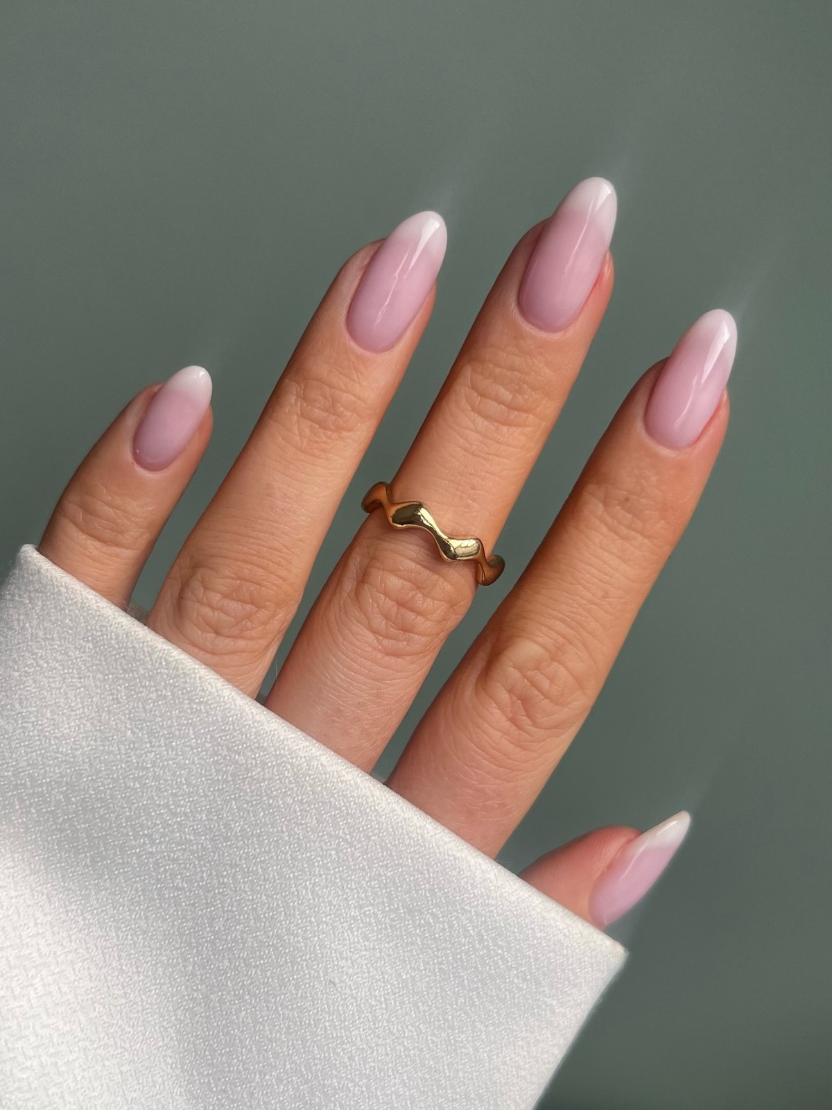 Маникюр весны 2026: что выбирают чаще всего сейчас