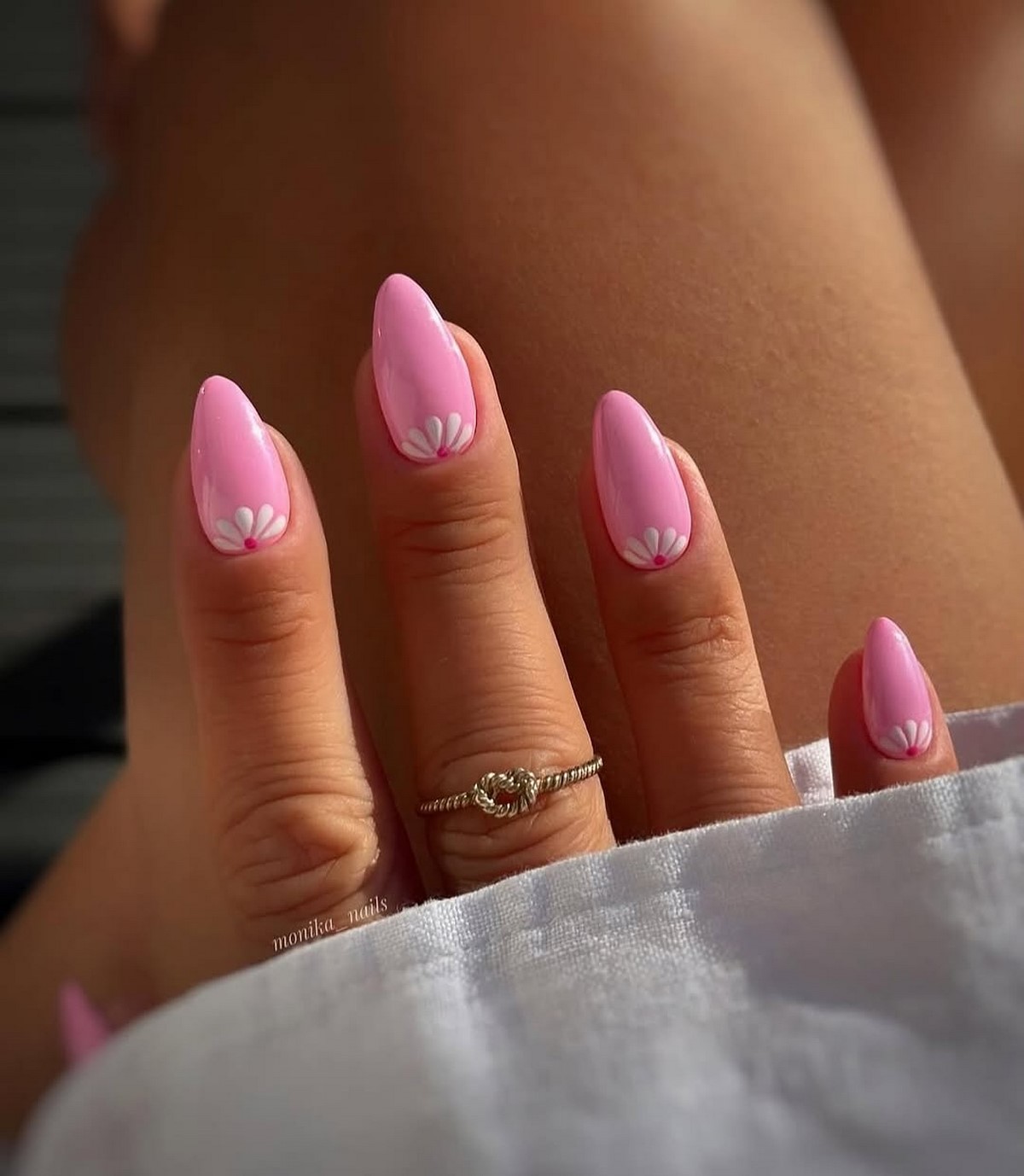 Розовый маникюр весны 2026: оттенки в тренде
