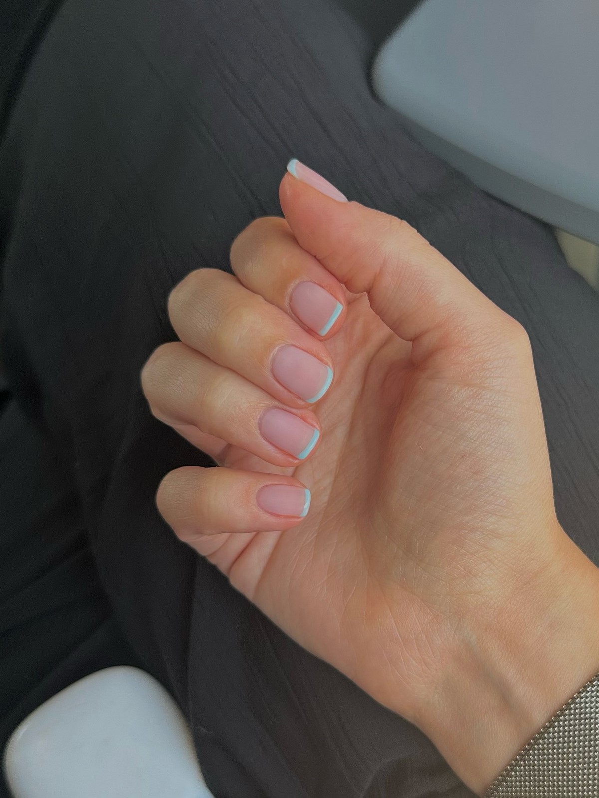 Нюд уходит: маникюр весны 2026, который выбирают чаще всего