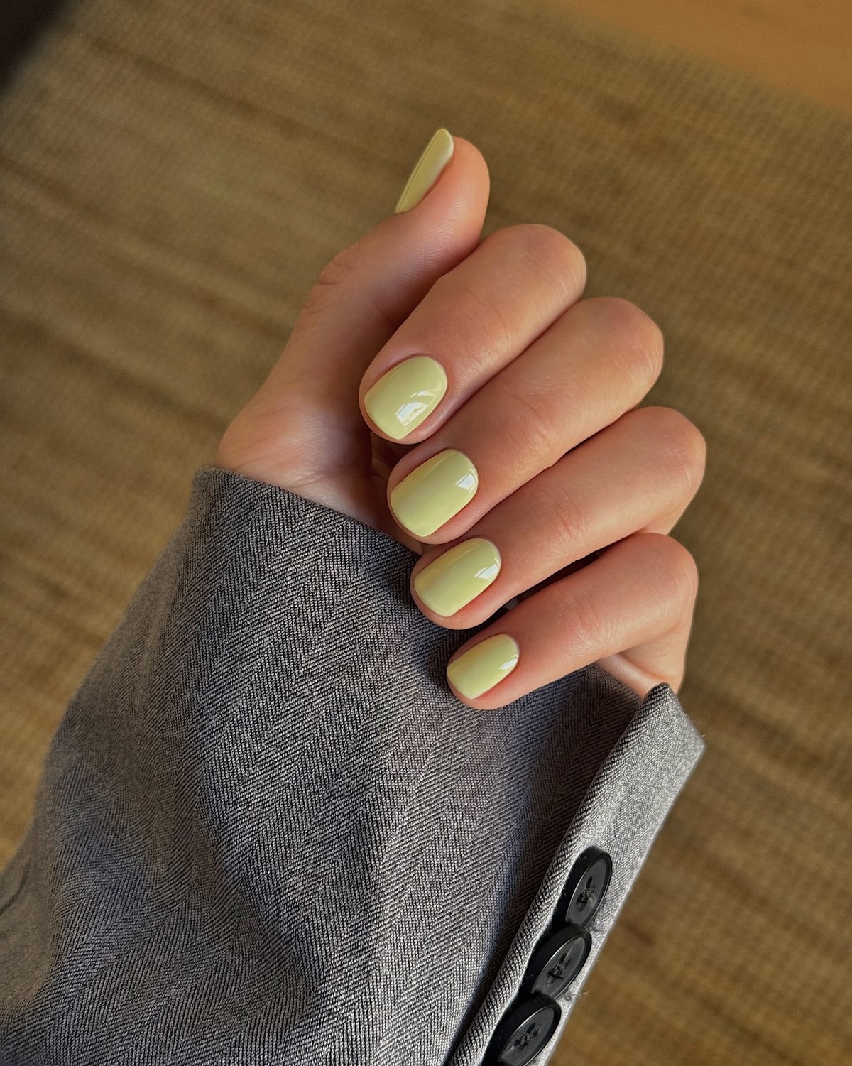 7 цветов маникюра весны 2026, которые выглядят дорого