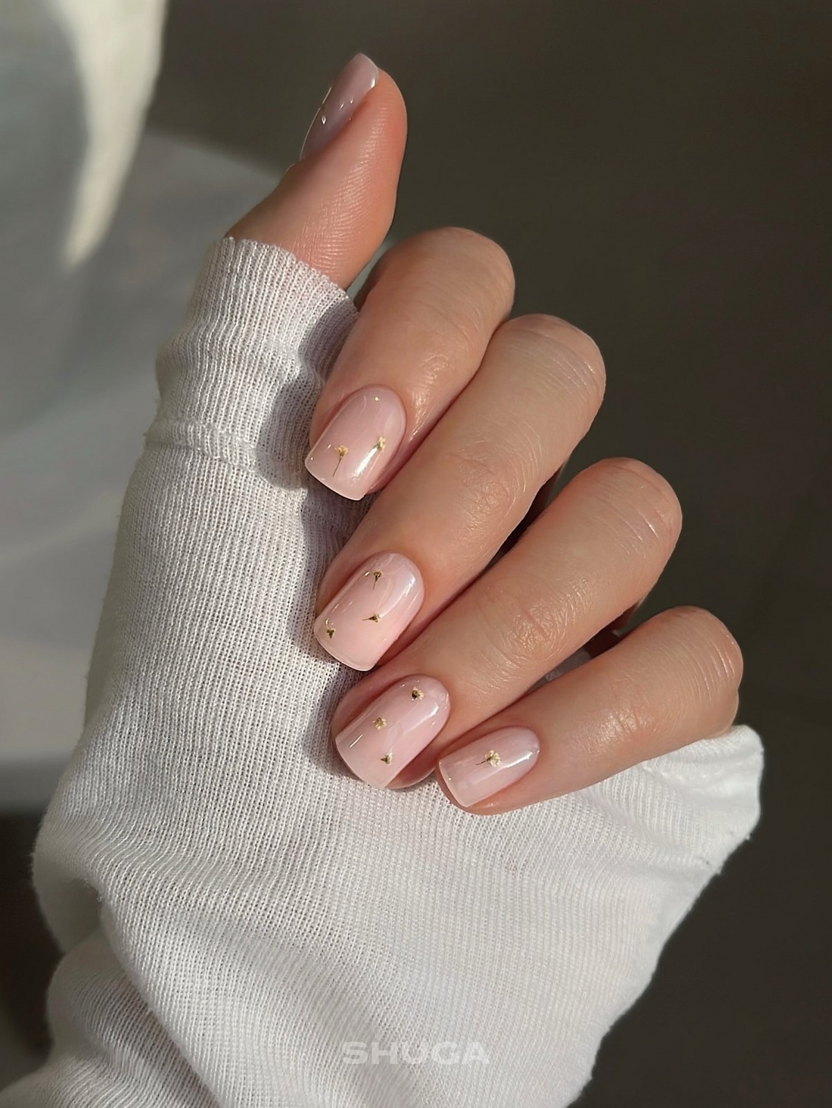 Нюд уходит: маникюр весны 2026, который выбирают чаще всего