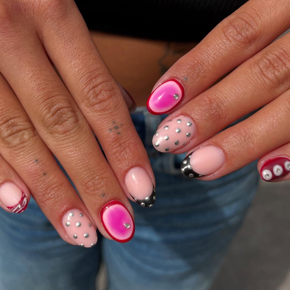 Аура-маникюр весны 2026: эффект, который сейчас везде