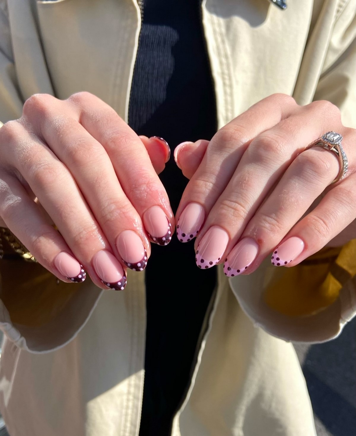 Полька-дот на ногтях: главный маникюр весны 2026 года