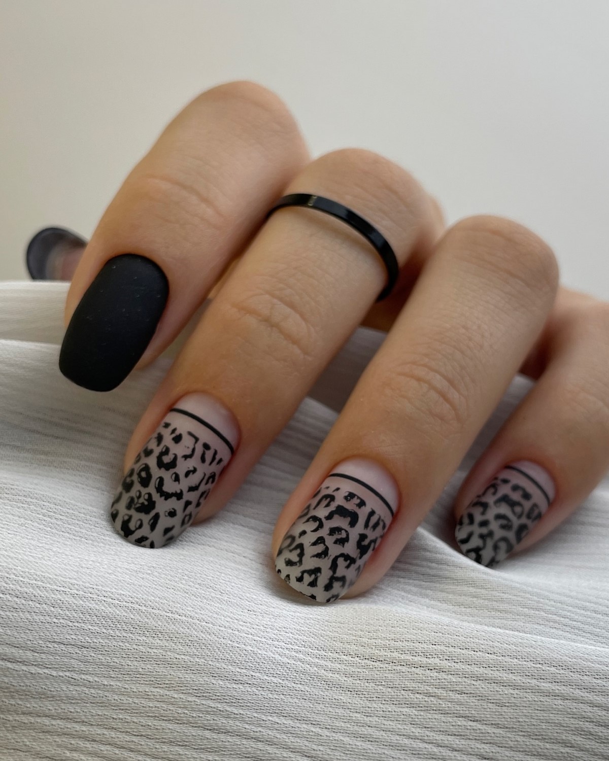 Леопардовый маникюр возвращается: неожиданный тренд