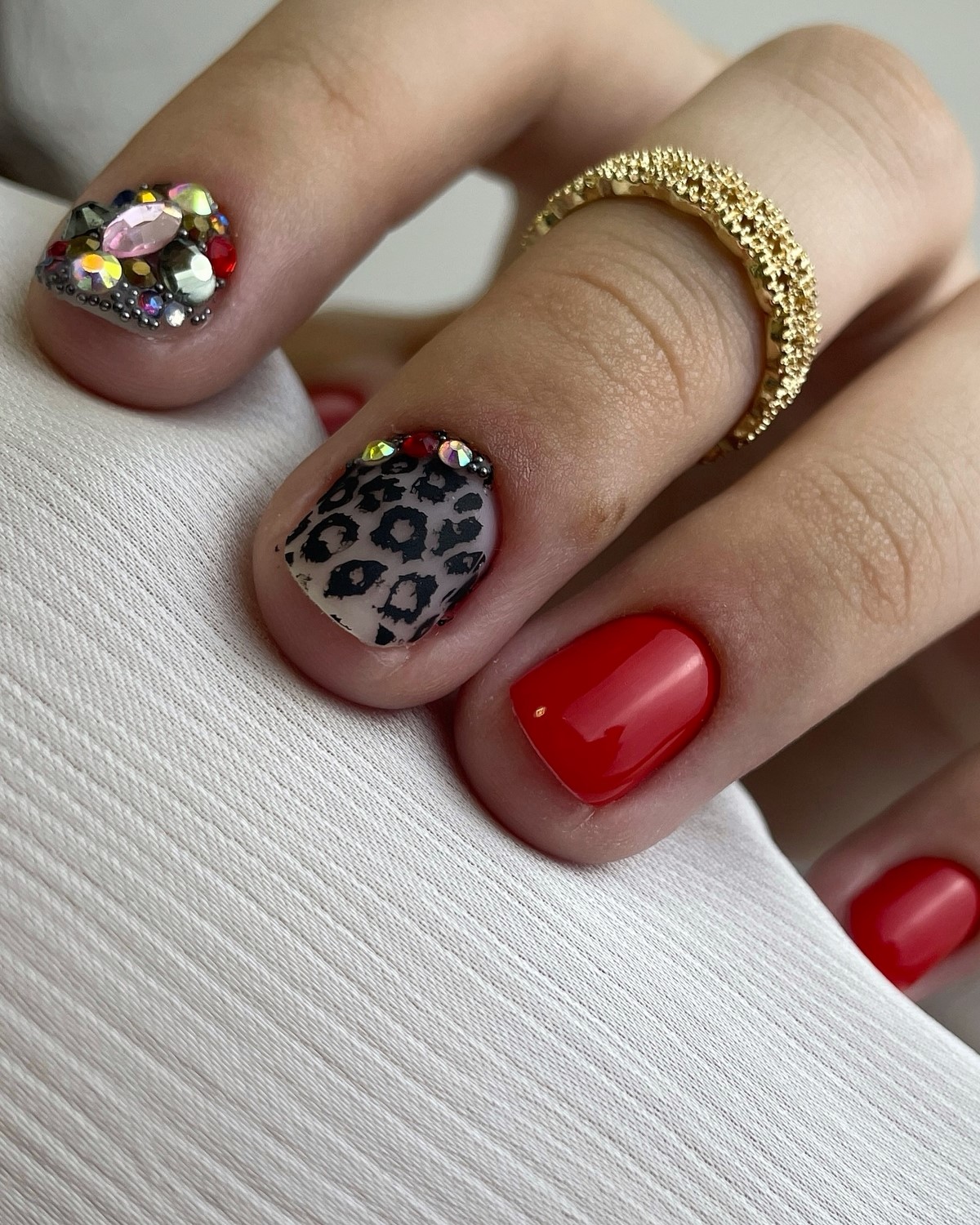 Леопардовый маникюр возвращается: неожиданный тренд
