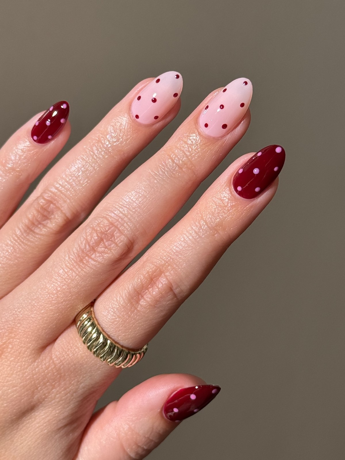 Маникюр на апрель 2026: свежие идеи, которые будут везде