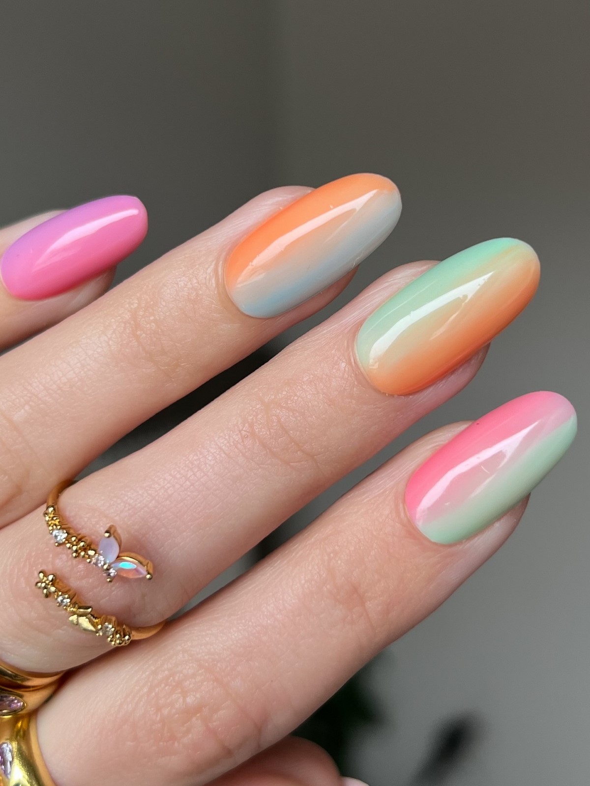 Маникюр весны 2026, который выглядит дорого: 7 оттенков сезона