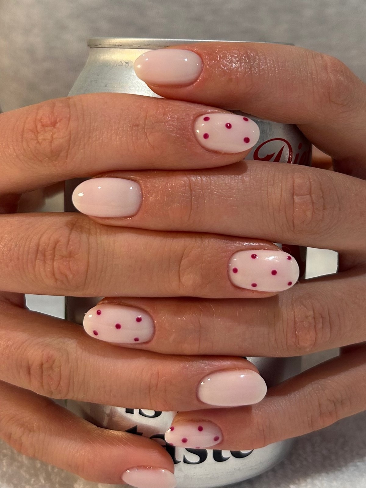 Маникюр весны 2026: что выбирают чаще всего сейчас