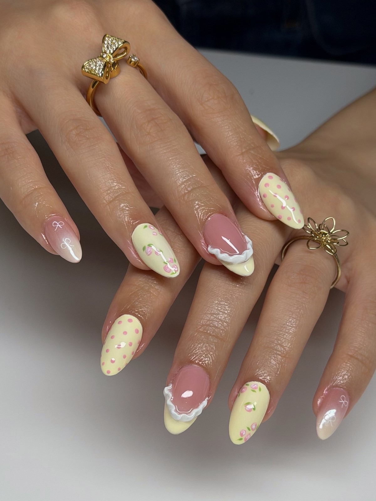 Желтый маникюр весны 2026: масло, солнце и стиль