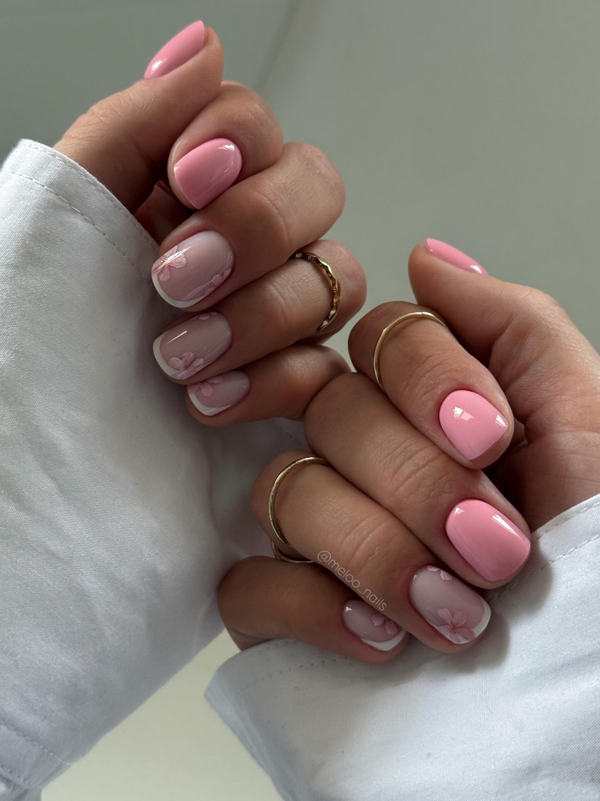 Микрофренч весны 2026: самый аккуратный маникюр сезона