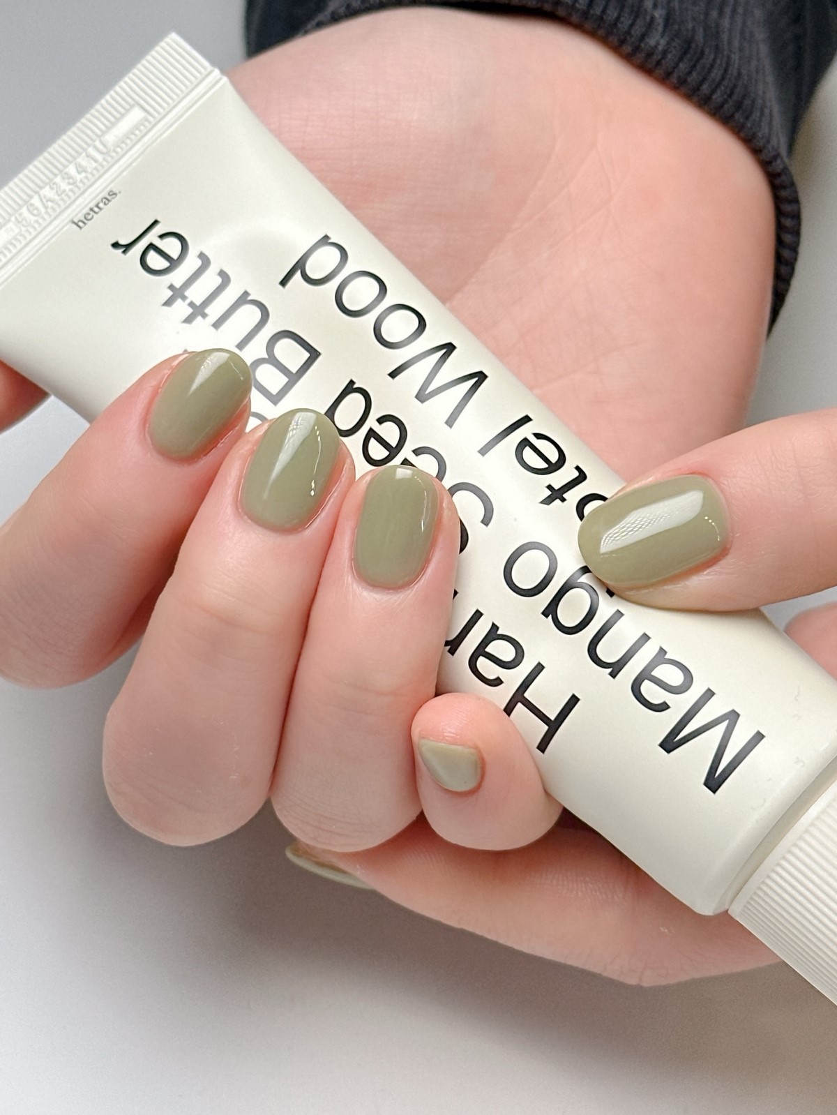 Миндаль уходит: формы ногтей 2026, которые выбирают чаще