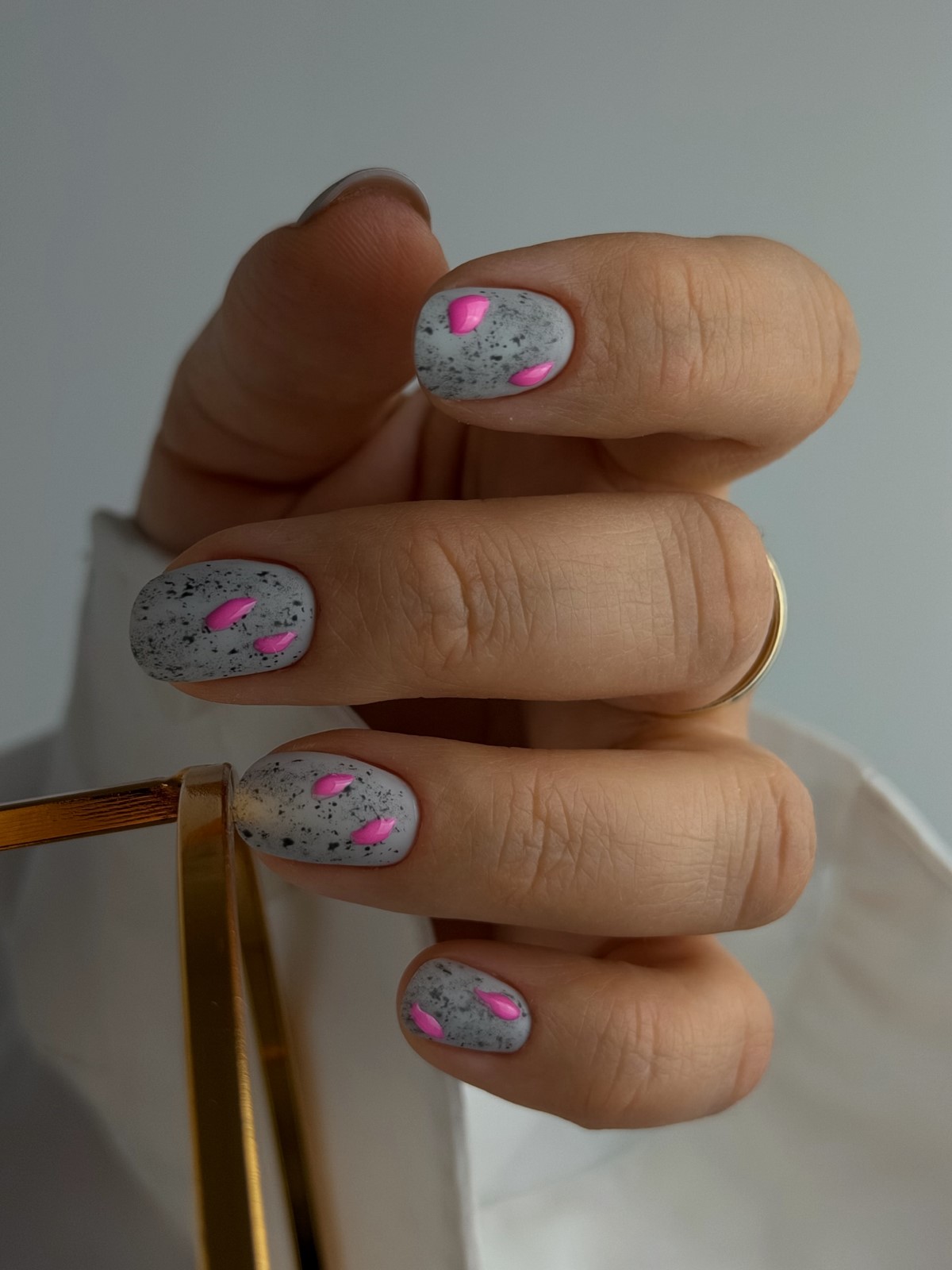 Миндаль уходит: формы ногтей 2026, которые выбирают чаще