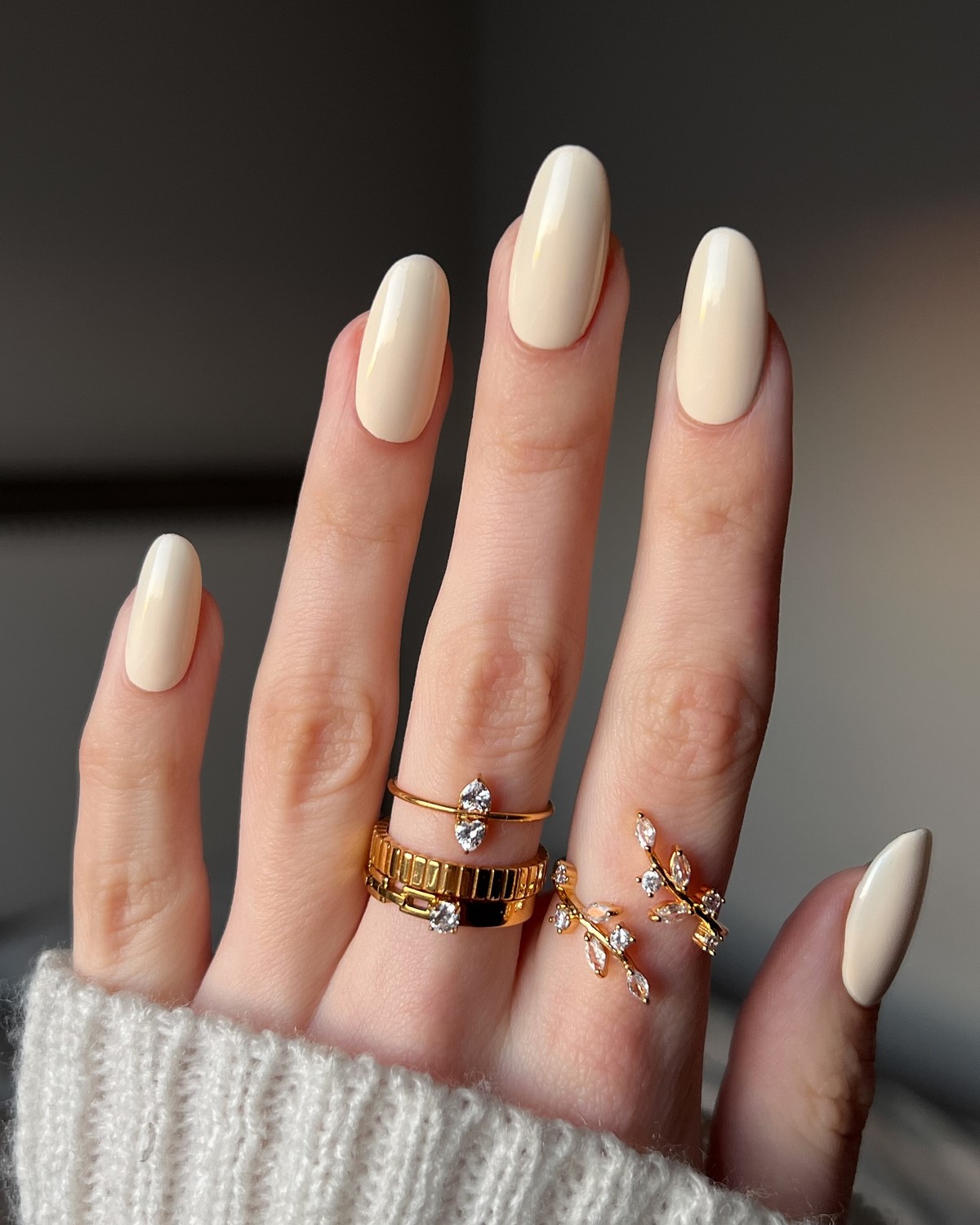 Забудьте про нюд: маникюр весны 2026, который доминирует