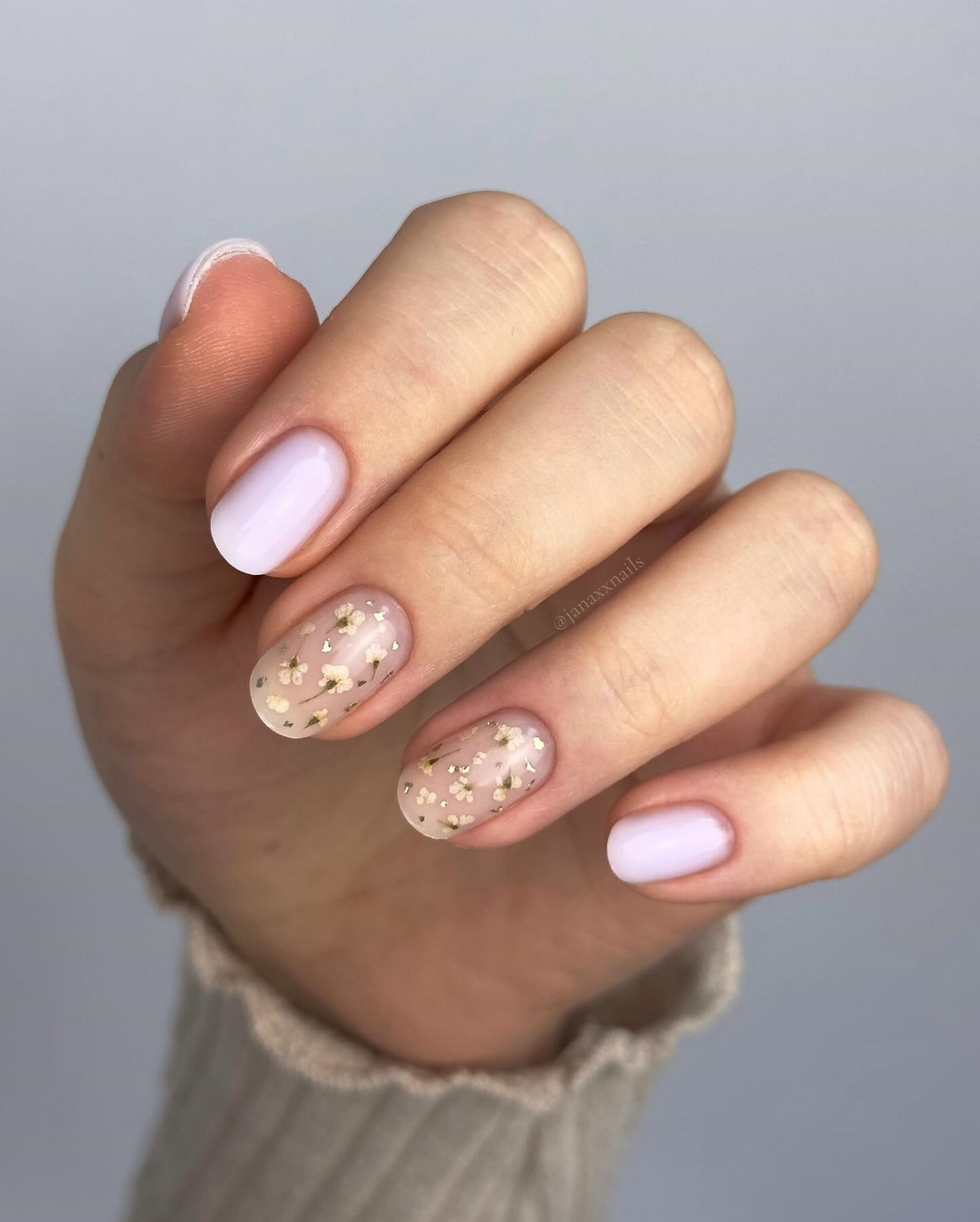 Нюд уходит: маникюр весны 2026, который выбирают чаще всего