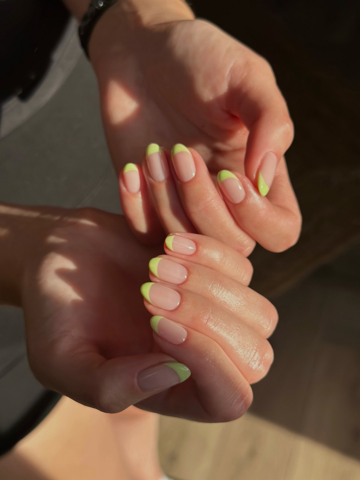 Нюд уходит: маникюр весны 2026, который выбирают чаще всего